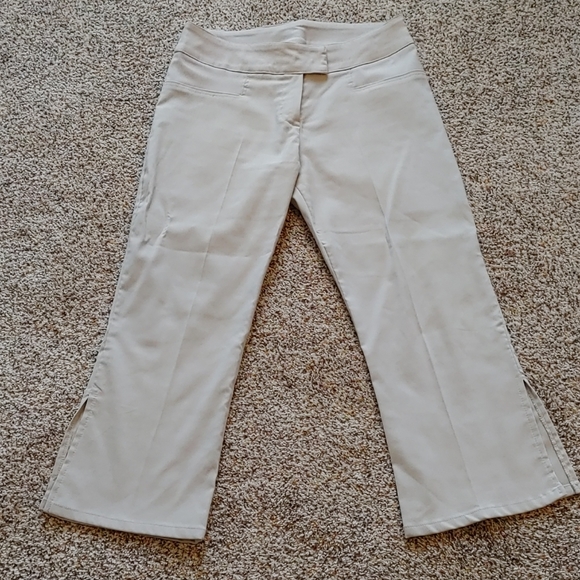 Khaki Capris, Size 5 - Picture 1 of 7